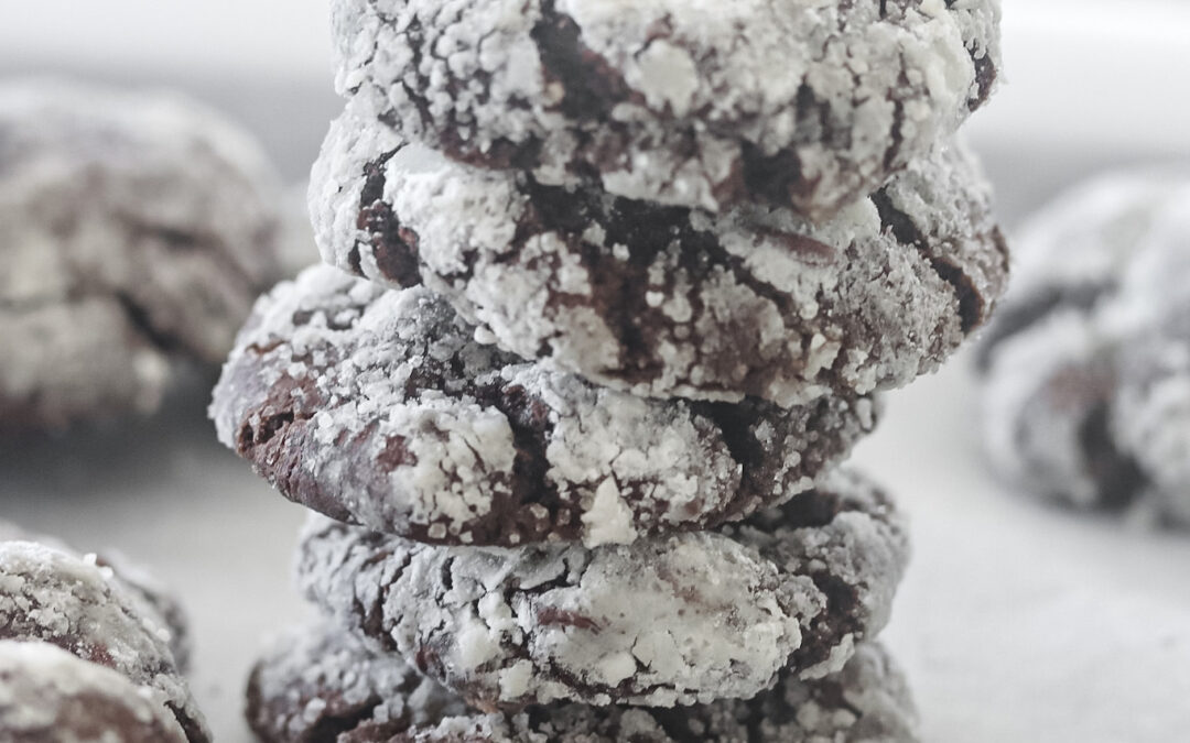 You’ll Love These Fudgy + Minty Crinkle Cookies