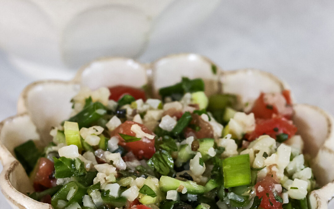 YOU WILL LOVE THIS LIFE CHANGING + ADDICTING CAULIFLOWER TABOULEH